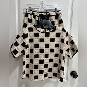 Black & Cream Crochet-Check Women's Shorts Set